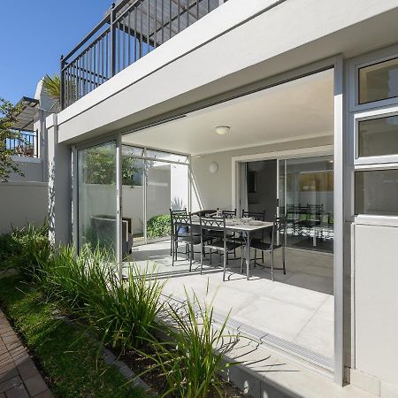 Table View Villas Bloubergstrand Exterior photo